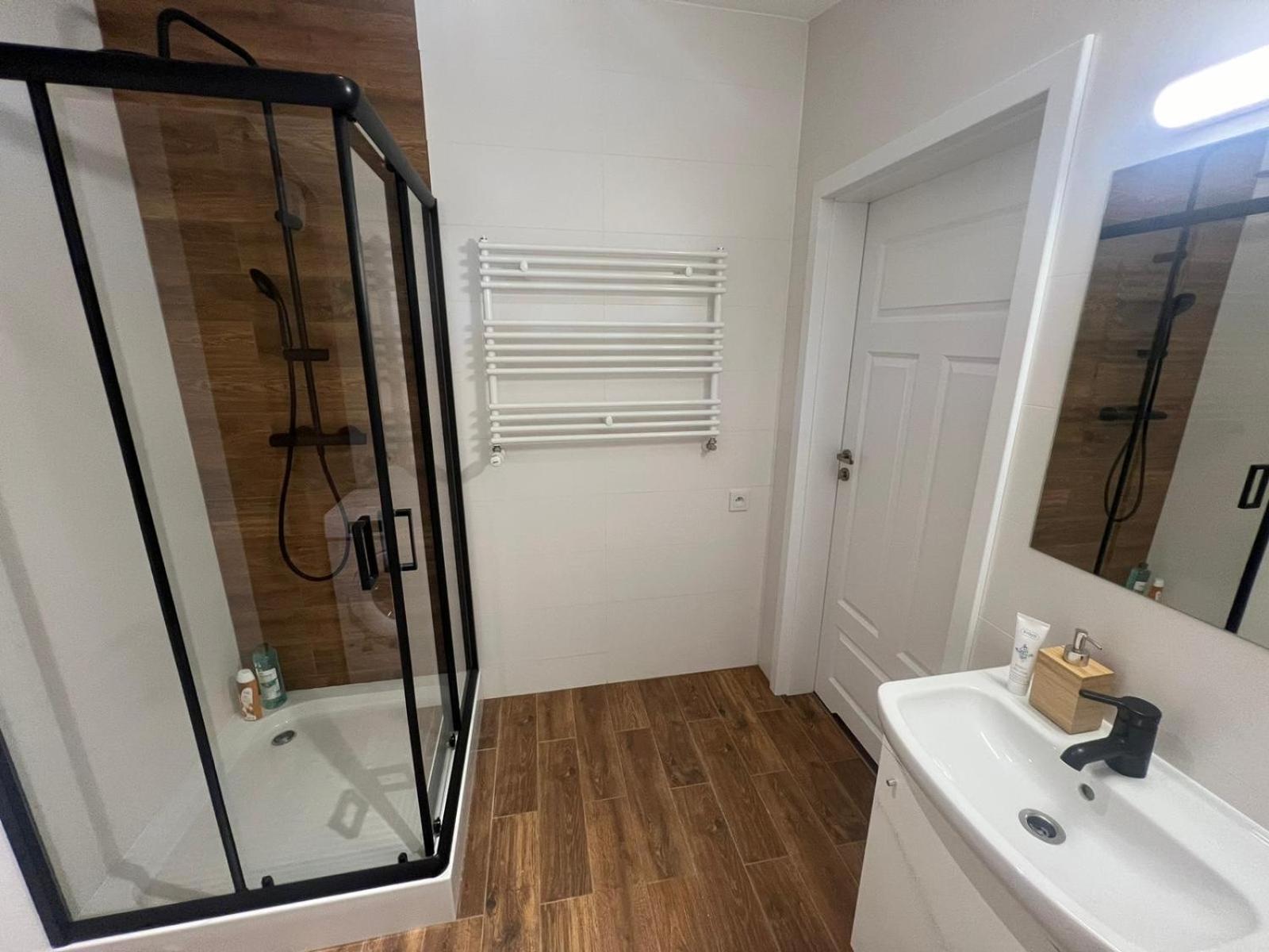 Apartamenty Ktw Kosciuszki 41 - Sky & Design Katowice Bagian luar foto